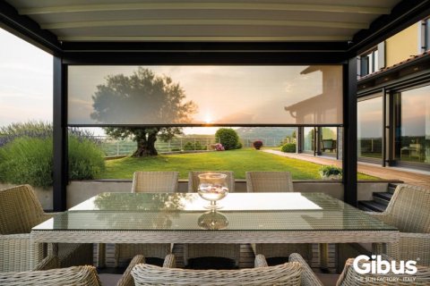 Pergola von Gibus mit Zip-Screen Pergola von Gibus mit Zip-Screen